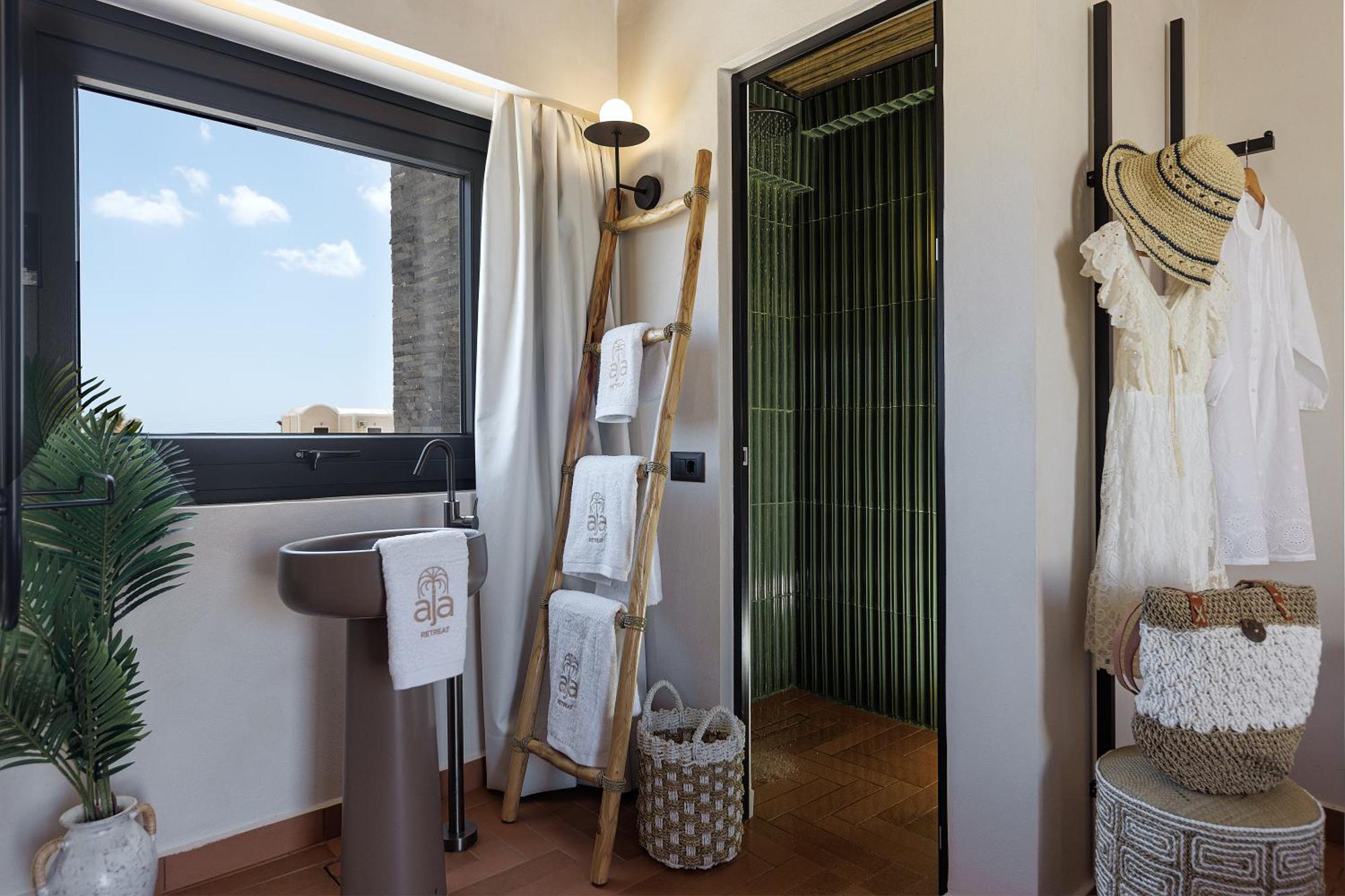 Aja Retreat Luxury Suites Kamári 외부 사진